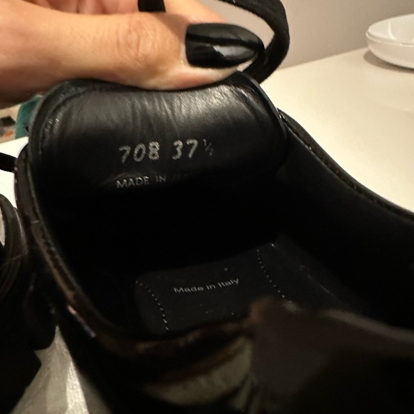 Authentic Prada Monolith Derby Shoes in Patent Black - Picture 14 of 16